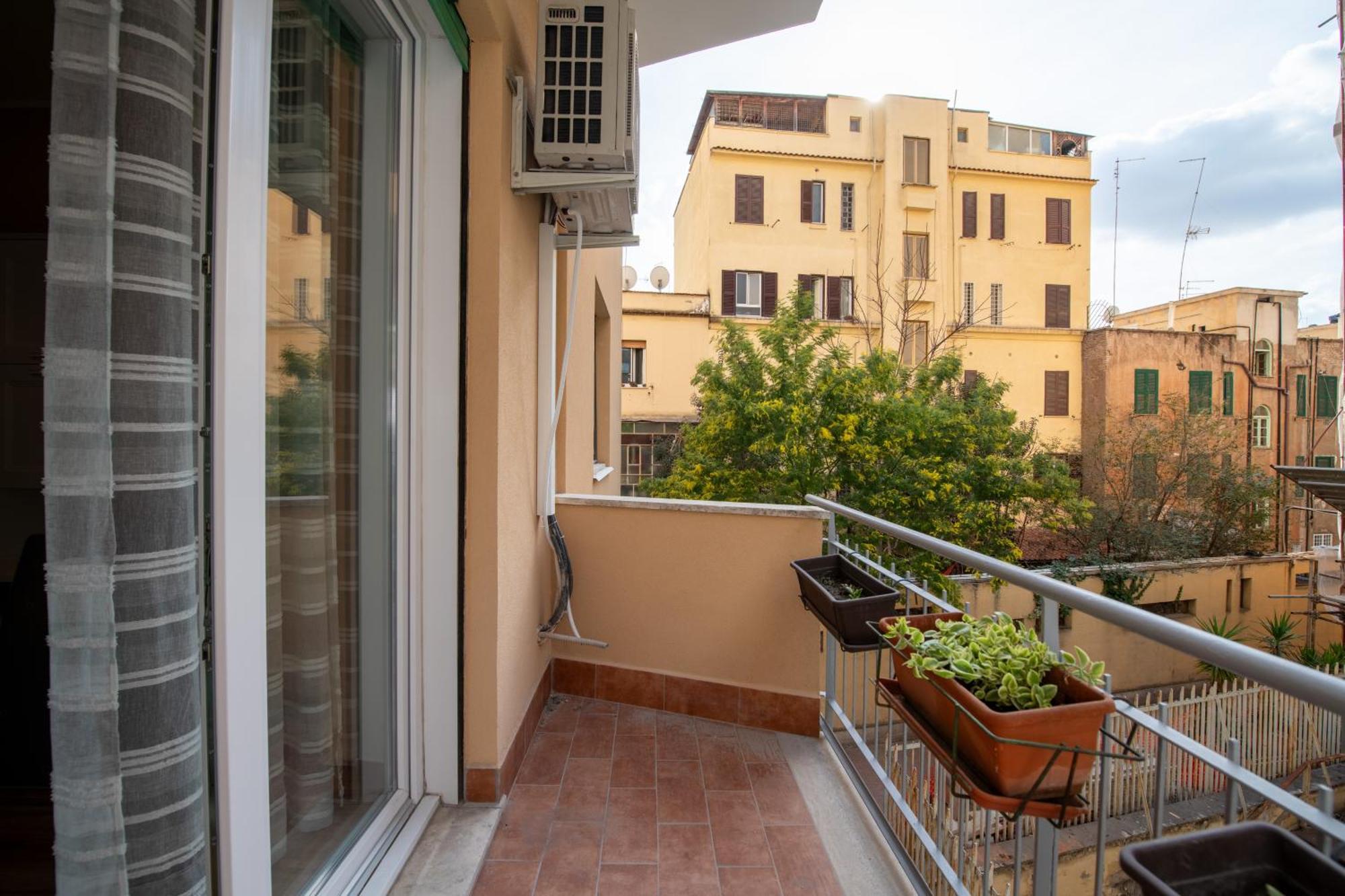 Pigneto Corner Apartment Rome Exterior photo